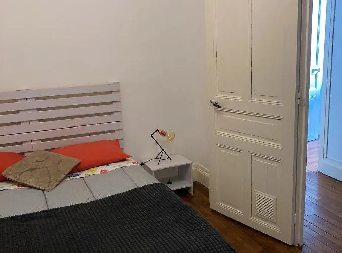 Le Campus Victoria Ii - Train Station & Isabey St - 75m2 *